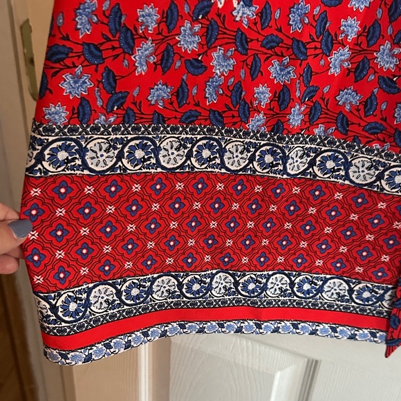 Red and Blue Patterned Long Sleeve Dress - Picture 5 of 9